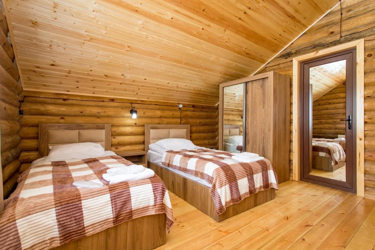 Snow Time Eco Chalet Gudauri Exterior photo